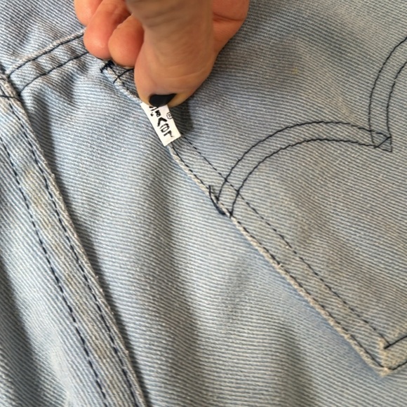 Vintage Levis' for Gals Collection, introduced in  1960s through the 70s jeans - Picture 5 of 17